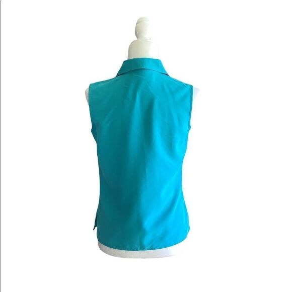 First Issue Liz Claiborne Sleeveless Top In Green. - Picture 2 of 3